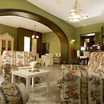 Emme Palace & فندق أورفييتو