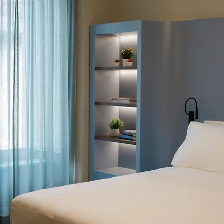 Hotell Emme Palace & 4*