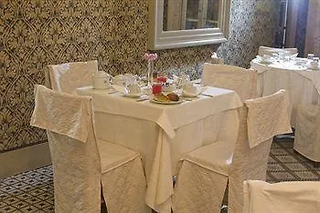 Hotell Emme Palace &