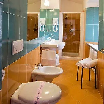 Hotell Emme Palace &