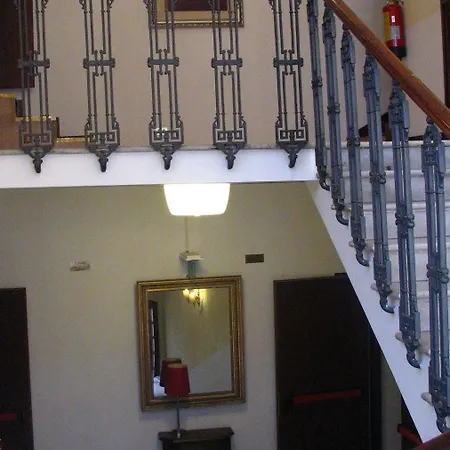 Szálloda Emme Palace & 4*